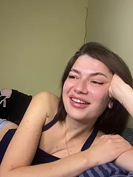 Snapshot of Cute_Erika chatting on October 2025 04:28:01 PM Cute Erika online show from October 2025 04:28:01 PM