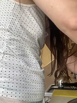 Snapshot of Cute_Erika chatting on October 2025 10:04:01 AM Cute Erika online show from October 2025 10:04:01 AM