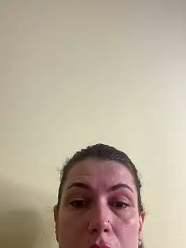 Snapshot of Cute_Erika chatting on November 2025 10:15:01 AM Cute Erika online show from November 2025 10:15:01 AM