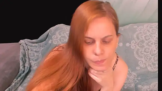 MimiXo99 online show from November 2025 08:14:01 PM