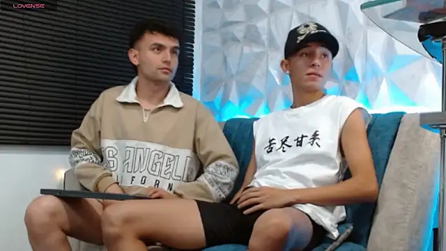 Isaac tan online show from December 2025 03:00:01 AM