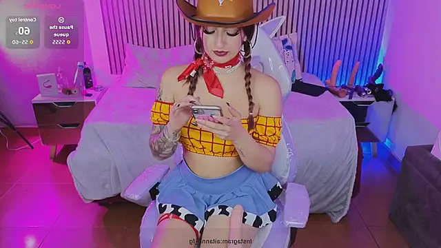  aitana 001 online show from October 2025 06:31:01 PM