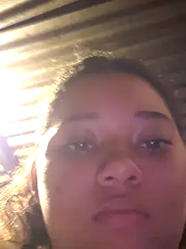 Violethroos online show from November 2025 03:42:02 AM