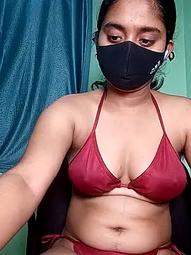 shrutee12 online show from July 2026 07:24:01 PM