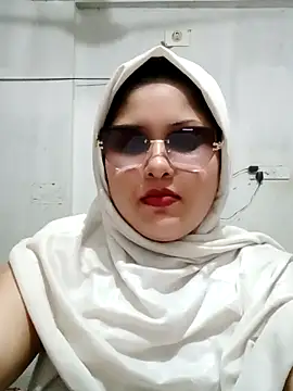 Nusrat-N online show from May 2026 01:18:02 PM