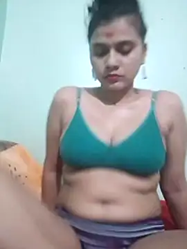 Kavya-Tiwari online show from June 2026 07:26:01 PM