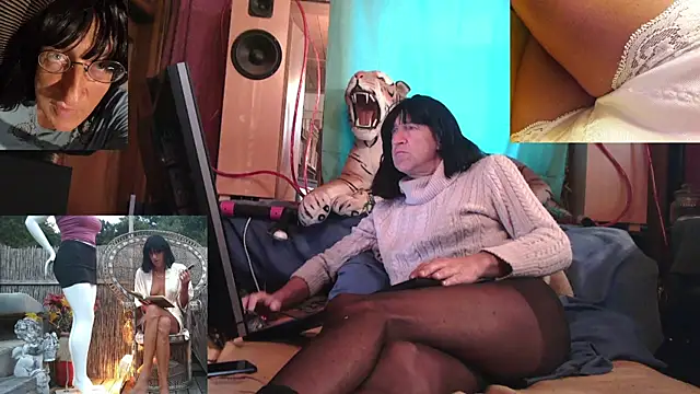 SissiDomination online show from November 2025 01:18:02 PM