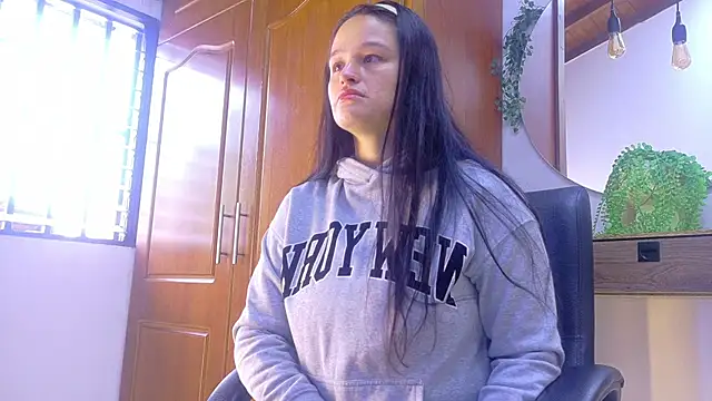 Jennifer Vega1 online show from May 2026 09:02:02 PM