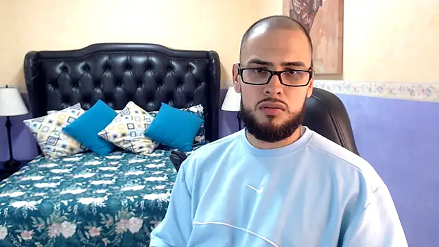 Marcus Soler online show from October 2025 04:13:02 PM