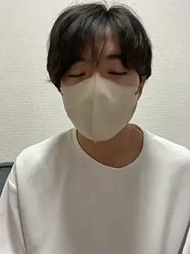 Yuma0718 online show from October 2025 03:07:01 AM