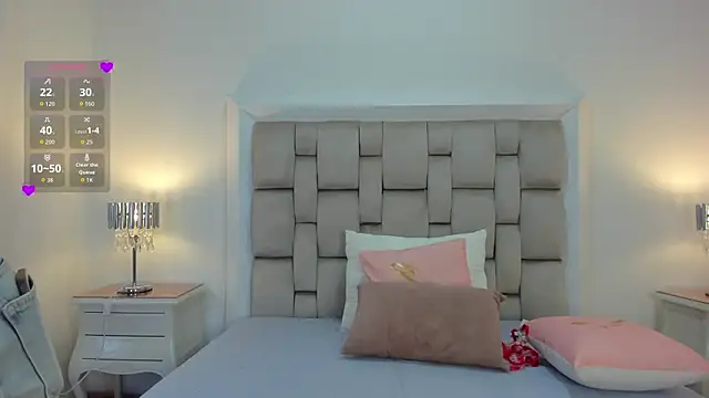 frehia dimou online show from April 2026 11:26:01 AM