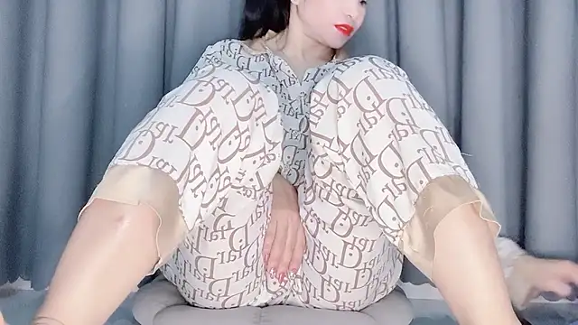   Joy69   online show from December 2025 12:42:02 PM