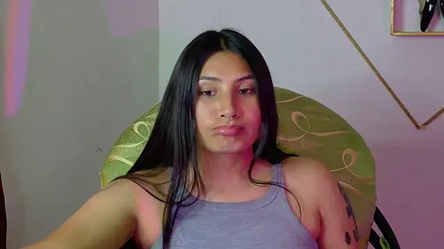 Snapshot of Linda_andrew chatting on February 2026 07:54:01 PM Linda andrew online show from February 2026 07:54:01 PM