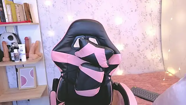 manelike  online show from July 2026 04:48:01 AM
