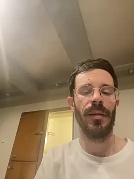 lolo7121 online show from February 2026 11:32:02 PM