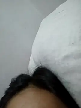 Snapshot of sanu_07 chatting on April 2026 05:06:02 PM sanu 07 online show from April 2026 05:06:02 PM