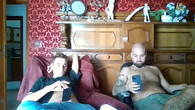 Torissimo92 online show from September 2025 10:36:01 AM