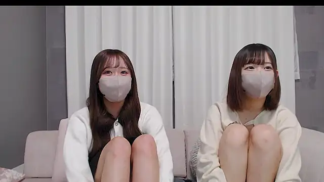  YUI CHAN  online show from October 2025 11:25:01 AM