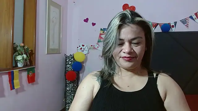 Snapshot of pamela_echeverria chatting on July 2026 11:27:02 AM pamela echeverria online show from July 2026 11:27:02 AM