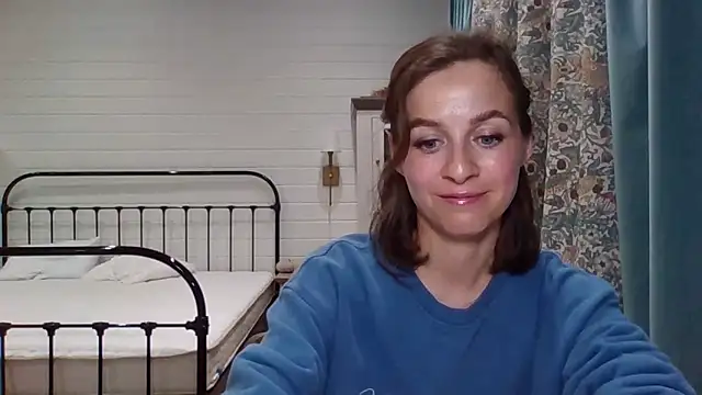 Snapshot of Niravyn_ chatting on September 2025 09:53:02 AM Niravyn online show from September 2025 09:53:02 AM