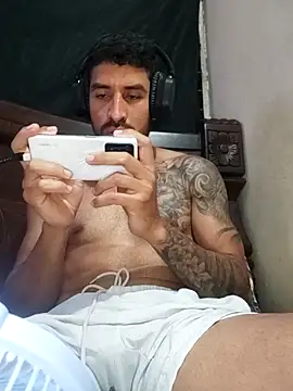 Alexsexygamer online show from April 2026 01:28:02 AM