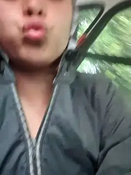 NickandAbby  online show from January 2026 07:48:02 PM