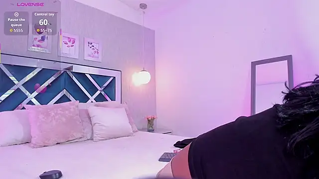 meloody7 online show from October 2025 11:42:02 AM