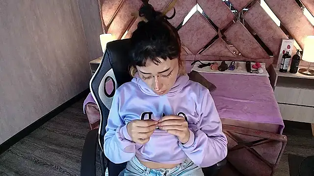 Babyyrasta666 online show from February 2026 03:12:02 AM