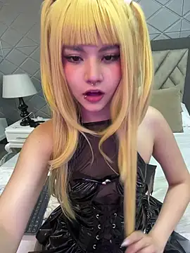 TatiLee online show from March 2026 01:47:01 PM