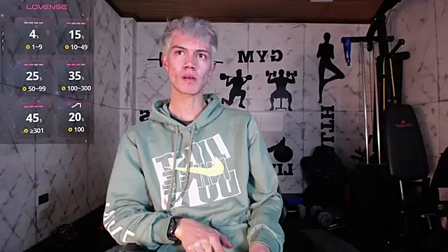 Snapshot of nicktorn chatting on December 2025 12:25:02 PM nicktorn online show from December 2025 12:25:02 PM