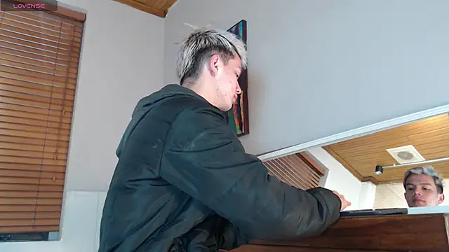 Snapshot of nicktorn chatting on January 2026 11:58:02 AM nicktorn online show from January 2026 11:58:02 AM