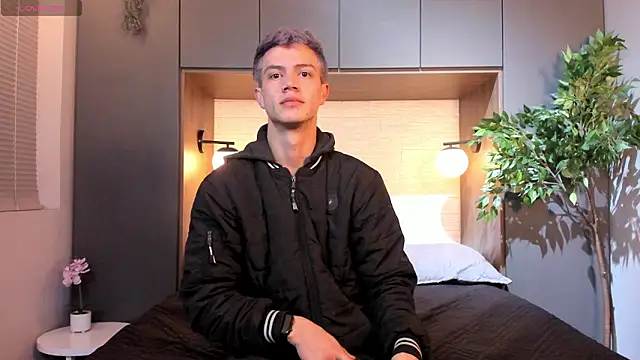 Snapshot of nicktorn chatting on February 2026 12:05:02 PM nicktorn online show from February 2026 12:05:02 PM