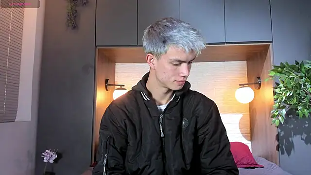 Snapshot of nicktorn chatting on March 2026 01:07:02 PM nicktorn online show from March 2026 01:07:02 PM