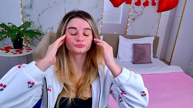 SweetyLicky online show from February 2026 04:03:02 PM