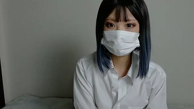 sarina at online show from September 2025 04:25:01 AM