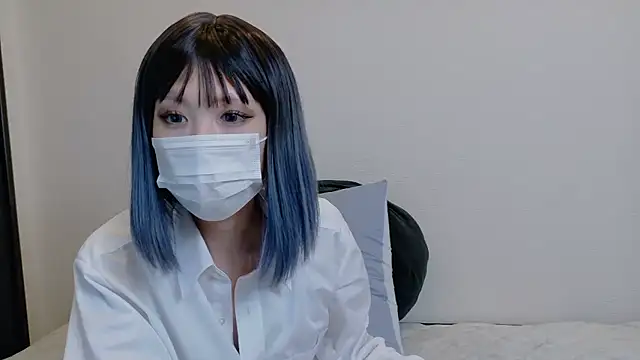 sarina at online show from April 2026 09:34:02 AM