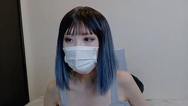 sarina at online show from April 2026 04:32:01 AM