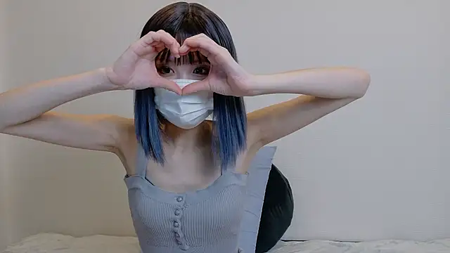 sarina at online show from April 2026 04:28:02 AM
