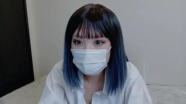 sarina at online show from May 2026 07:24:02 AM