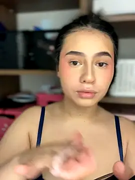 Snapshot of Sophi_dee1 chatting on November 2025 11:59:01 PM Sophi dee1 online show from November 2025 11:59:01 PM