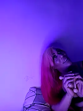 iamlalamilano online show from February 2026 11:12:01 PM