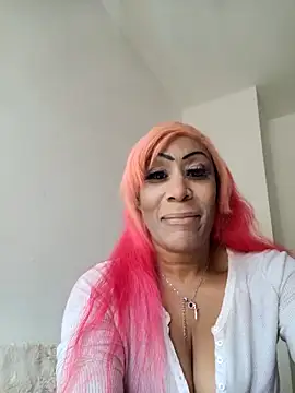 Snapshot of iamlalamilano chatting on March 2026 03:59:01 PM iamlalamilano online show from March 2026 03:59:01 PM