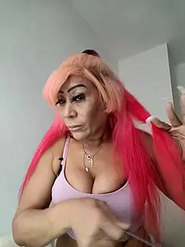 Snapshot of iamlalamilano chatting on March 2026 05:18:02 PM iamlalamilano online show from March 2026 05:18:02 PM