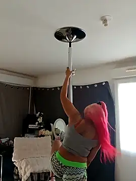 Snapshot of iamlalamilano chatting on March 2026 01:38:01 PM iamlalamilano online show from March 2026 01:38:01 PM