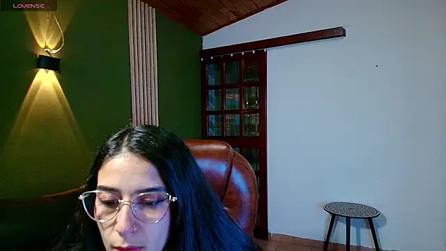 Snapshot of DanielaMonroe chatting on November 2025 01:43:03 PM DanielaMonroe online show from November 2025 01:43:03 PM