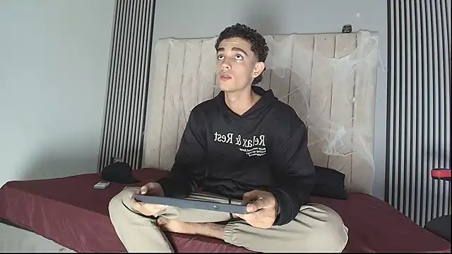 nathan shimmer online show from October 2025 08:53:02 PM