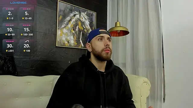 Maximo Wolff online show from November 2025 08:20:01 PM