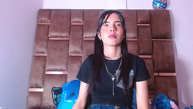 Snapshot of Alexahotz chatting on September 2025 05:40:01 AM Alexahotz online show from September 2025 05:40:01 AM