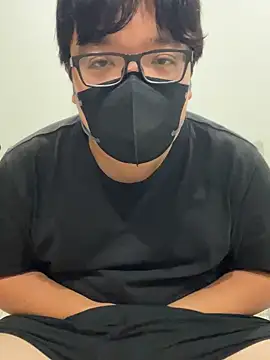 Snapshot of I_SHO0106 chatting on October 2025 10:04:01 AM I SHO0106 online show from October 2025 10:04:01 AM