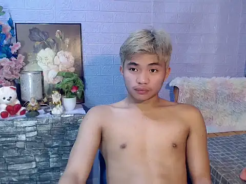Snapshot of mostwantedtwink chatting on May 2026 10:43:01 AM mostwantedtwink online show from May 2026 10:43:01 AM